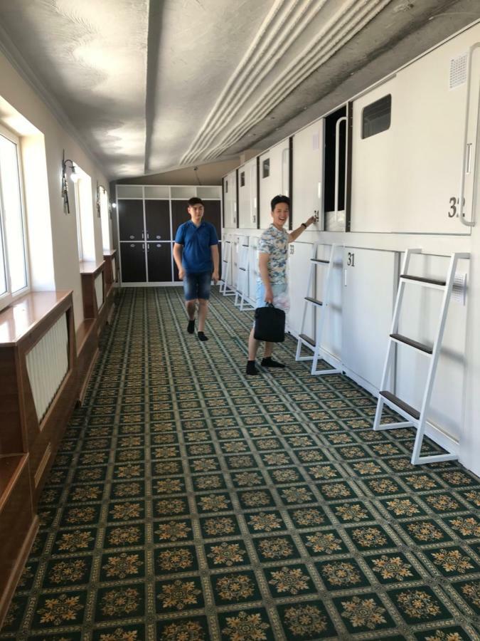 Capsule Hotel Technocave Μπισκέκ Εξωτερικό φωτογραφία