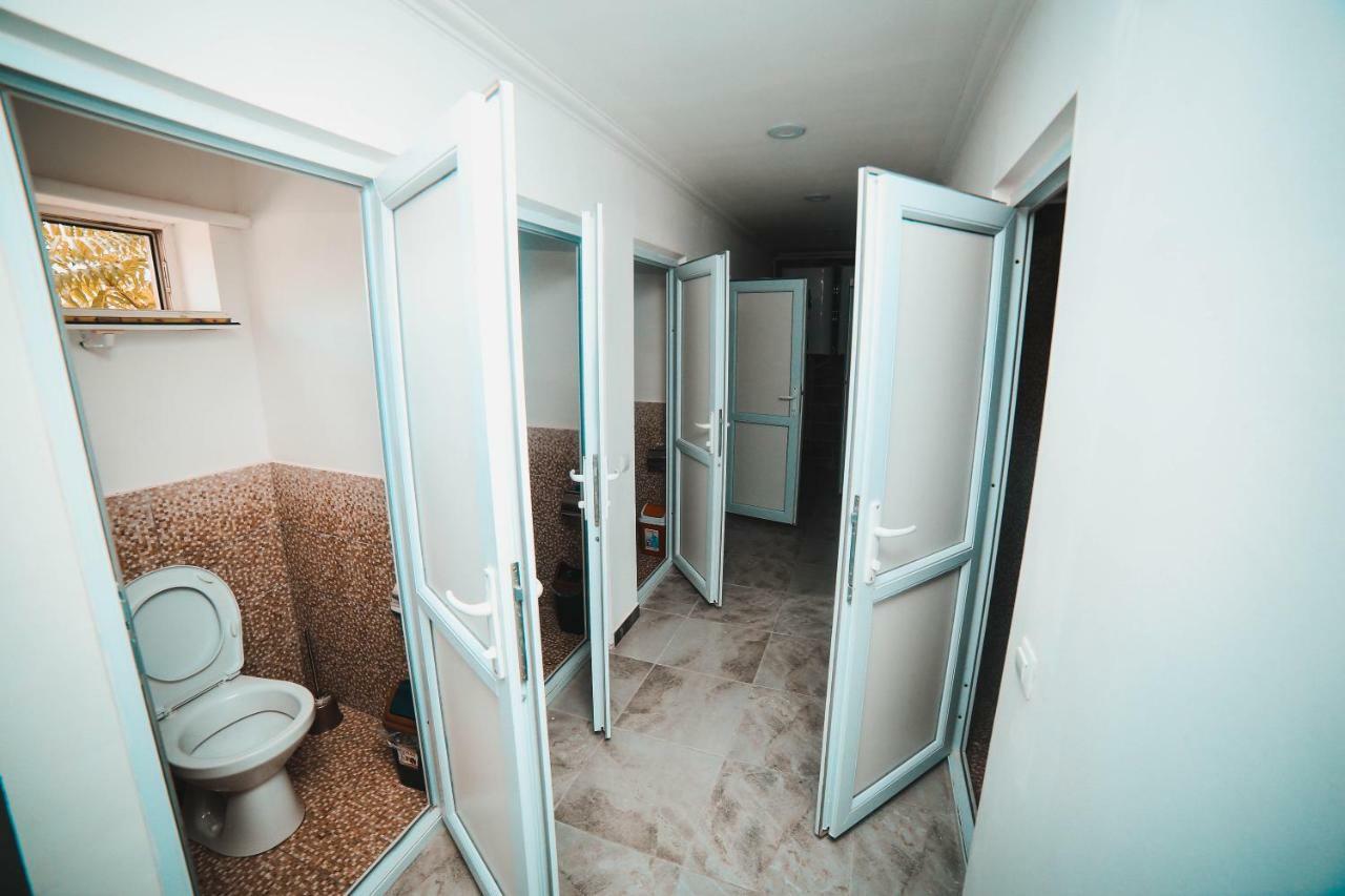 Capsule Hotel Technocave Μπισκέκ Εξωτερικό φωτογραφία